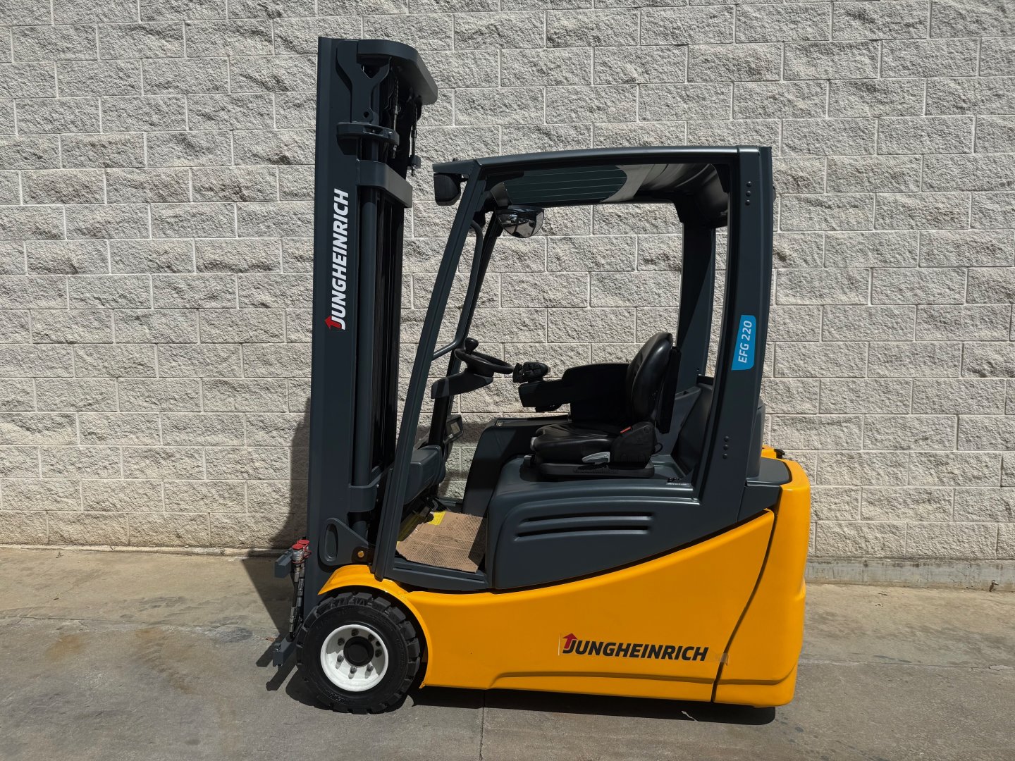 Jungheinrich EFG 220